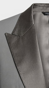 Men’s Silver Dinner Jacket – Satin Peak Lapel Tuxedo Blazer for Weddings, Prom & Formal Events in color silver grey