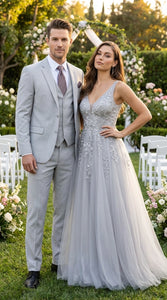 Men’s Light Grey Sharkskin 3 Piece Suit – Two Button Vested Modern Formal Business Suit for Wedding in silver Ice Gray