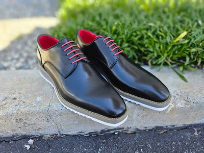 Carrucci Burnished Leather Derby Lace-Up Shoe