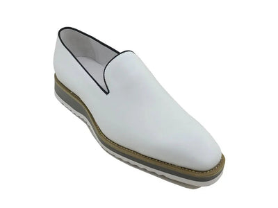 Carrucci Burnished Leather Wholecut Loafer - Lightweight Sole