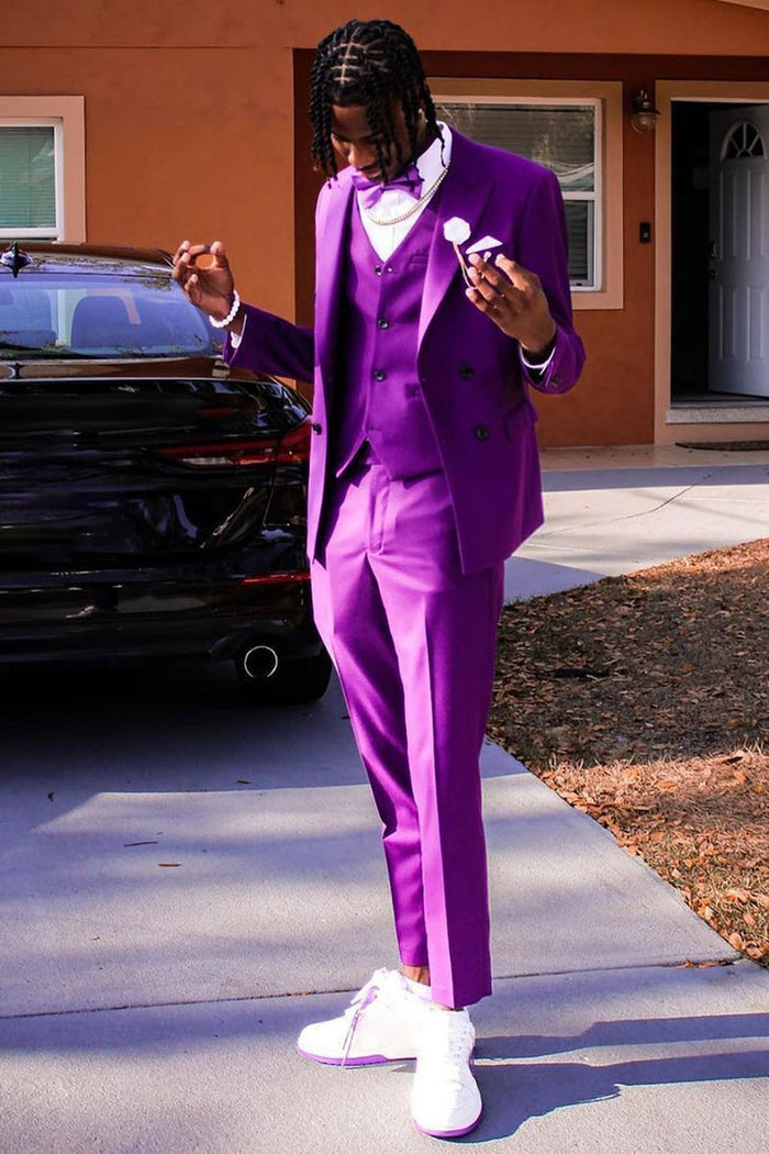 Queendancer Men Purple 3-Piece Prom Suits Peak Lapel Double Breasted Homecoming Tuxedo –Lavender Prom Suit