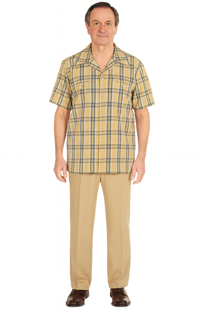 Men’s Short Sleeve Beige Plaid Shirt – Classic & Versatile