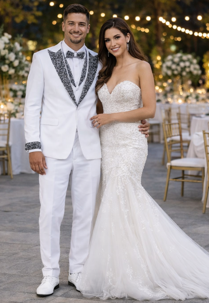 White Wedding Tuxedo with Stone Detailing – Peak Lapel 4-Piece Suit