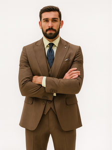 Luxury Brown Suit with Chain and Pocket Square – Modern Formal Style