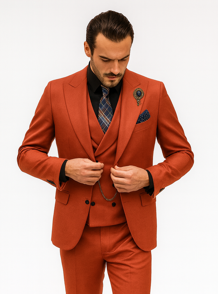 Men’s Classic Red Suit with Chain – Fashionable 3-Piece Ensemble