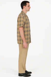 Men’s Short Sleeve Beige Plaid Shirt – Classic & Versatile